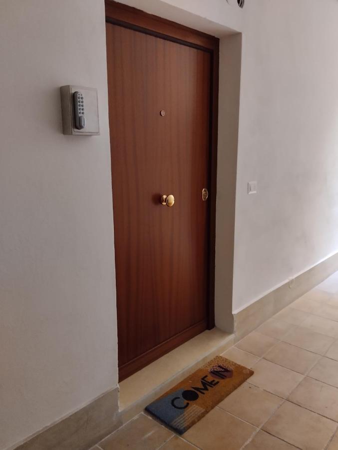 Apartmán Casa Cesare Řím Exteriér fotografie
