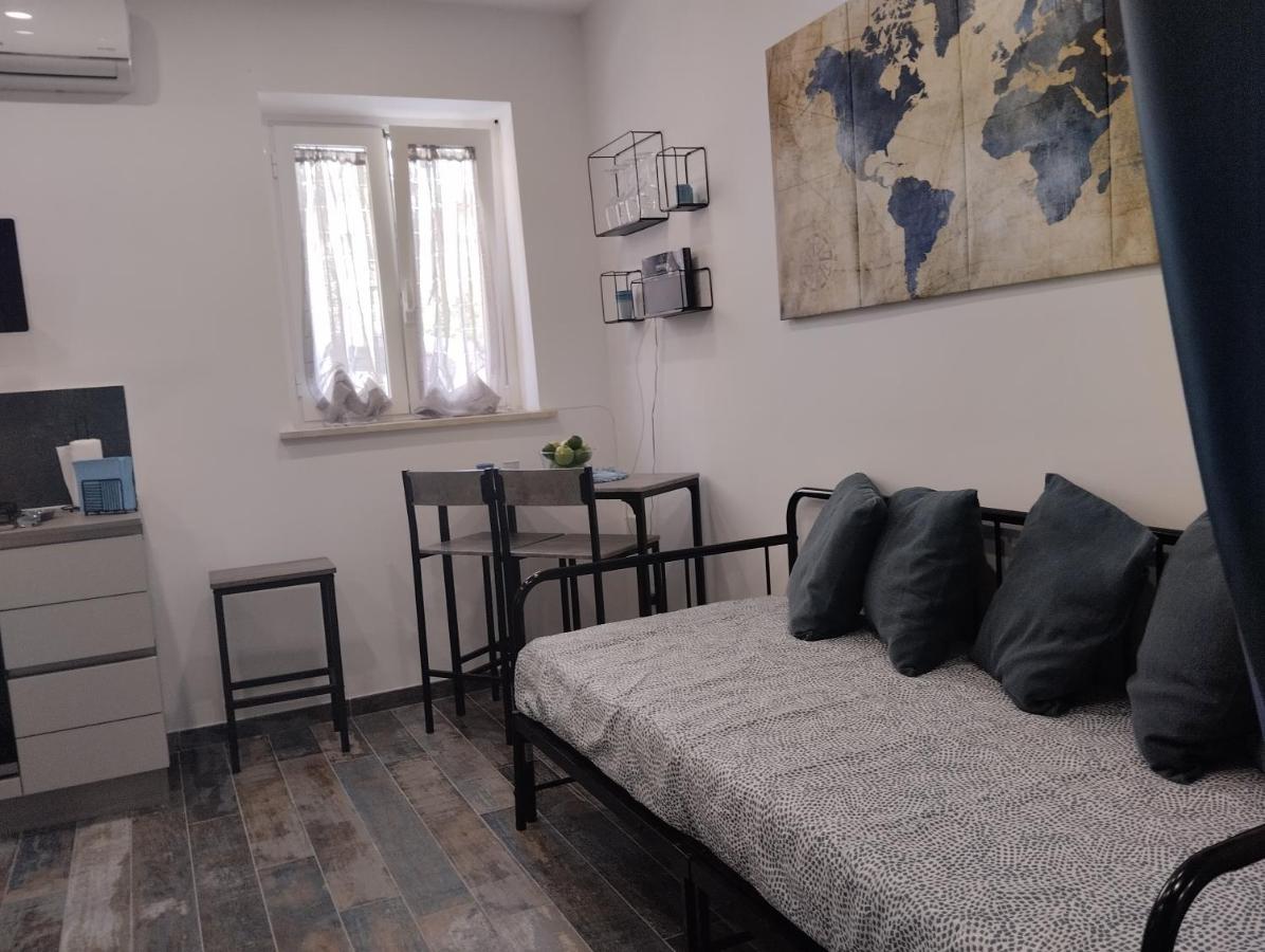 Apartmán Casa Cesare Řím Exteriér fotografie